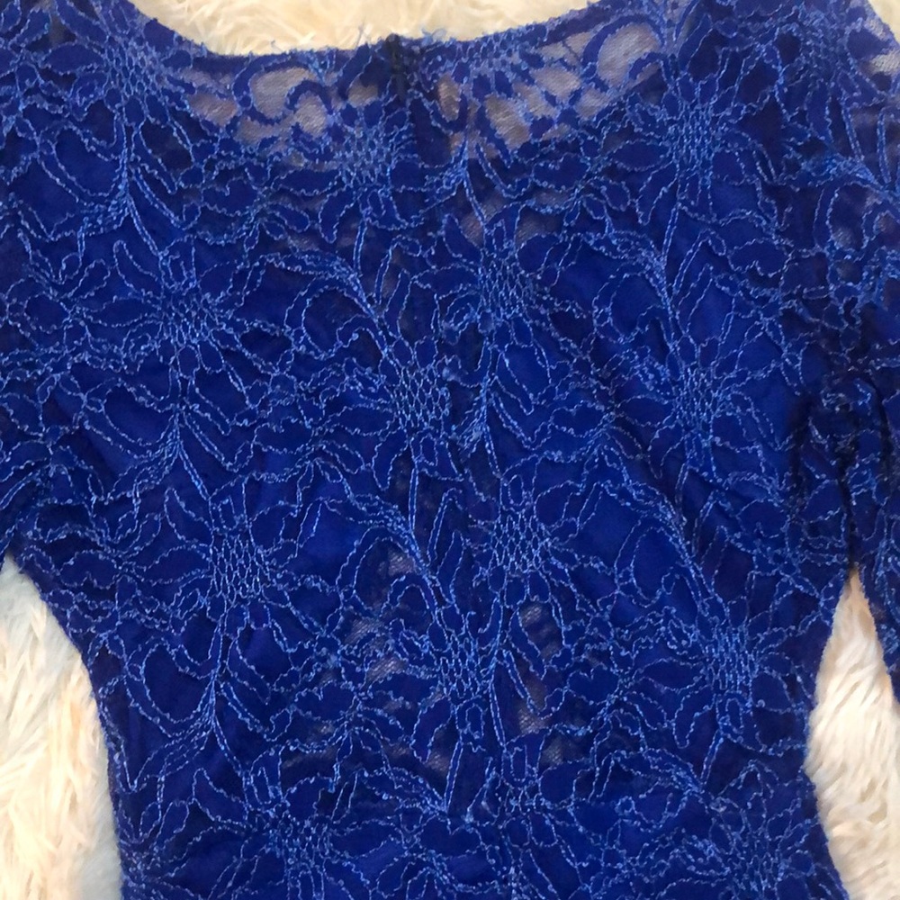 Dress - Picture 4 of 7